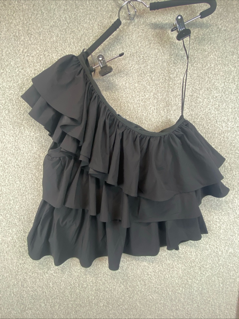 Express One Shoulder Ruffle Black Top Women Size Large NWT Carnival Festive Fun - Picture 8 of 9